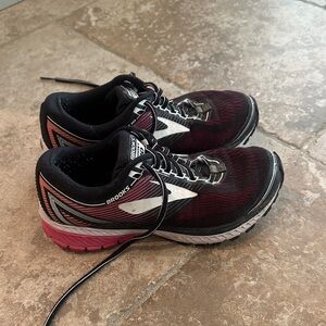 Brooks Black and Pink Athletic Shoes